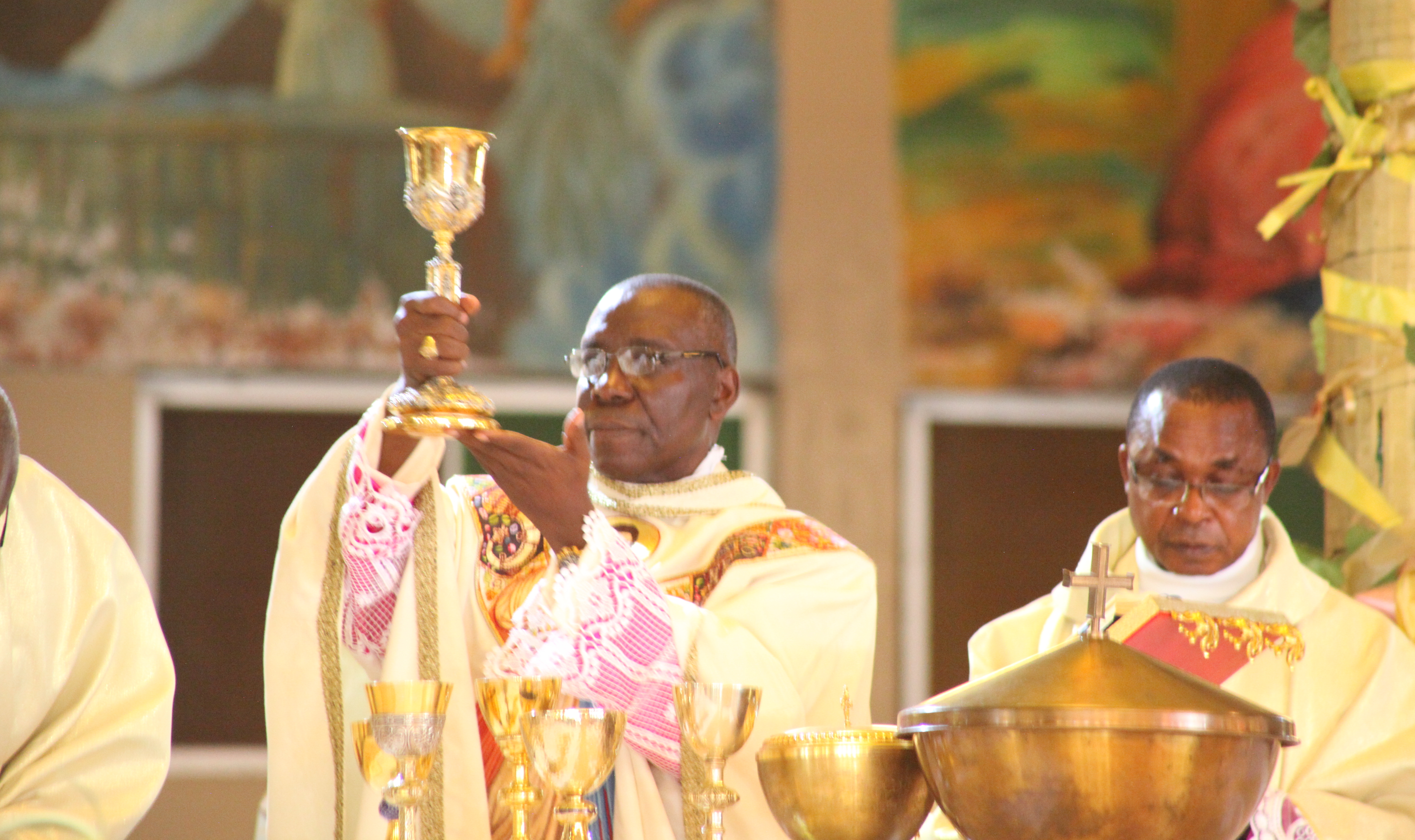Bishop Augustine Ukwuoma Celebrating Mass