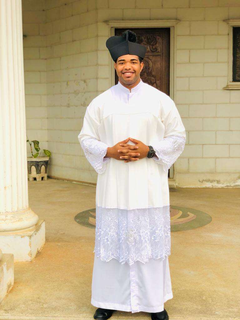 Emeh Paschal